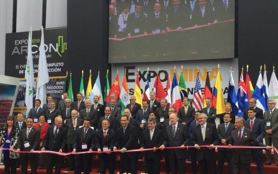Martín Vizcarra: “Las inversiones mineras están aseguradas” Martín Vizcarra: “Las inversiones mineras están aseguradas”