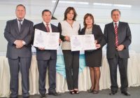 Espiasa obtiene doble certificación