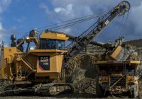 Palas y camiones gigantes Caterpillar en Cuajone marcan récord mundial