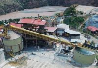Mineros ilegales vuelven a atacar a Poderosa: derriban torre de alta tensión