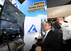 Ferreyros y Chinalco marcan hito: primer tractor operado de forma remota