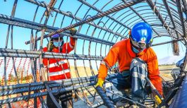 Gobierno, a través del MEF, asigna más de S/ 900 millones para asegurar obras en 22 regiones