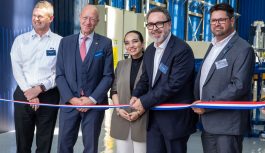 FLS inaugura nueva planta en Chile para liderar el suministro de piezas de poliuretano en Sudamérica FLS inaugura nueva planta en Chile para liderar el suministro de piezas de poliuretano en Sudamérica