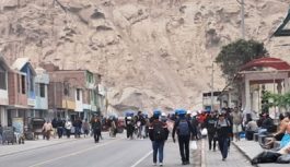 Arequipa: protesta de mineros informales mantiene cerrada la Panamericana Sur en Ocoña