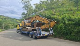 Lucha contra la minería ilegal: Fiscalía incauta excavadora y vehículo en Cajamarca Lucha contra la minería ilegal: Fiscalía incauta excavadora y vehículo en Cajamarca