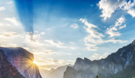 Reducir emisiones de CO₂ obliga al Perú a acelerar la electrificación y modernizar su red eléctrica Reducir emisiones de CO₂ obliga al Perú a acelerar la electrificación y modernizar su red eléctrica