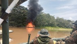 Minería ilegal sufre pérdidas por más de S/1 millón tras acciones de la Marina de Guerra Minería ilegal sufre pérdidas por más de S/1 millón tras acciones de la Marina de Guerra