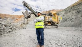 Antapaccay lidera ranking nacional de disponibilidad de flota caterpillar en operaciones sobre los 4000 m.s.n.m.