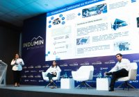 Komatsu presenta su estrategia de descarbonización para avanzar hacia la neutralidad de carbono en minería